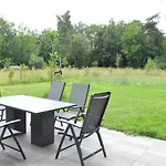 Luxe, Rust En Ruimte Bij De Veluwse Vogels In *