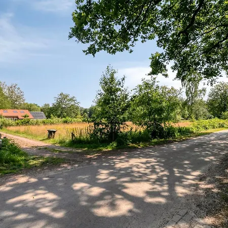 Сasa de vacaciones Luxe, Rust En Ruimte Bij De Veluwse Vogels In *