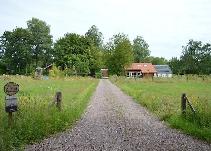 Luxe, Rust En Ruimte Bij De Veluwse Vogels In *
